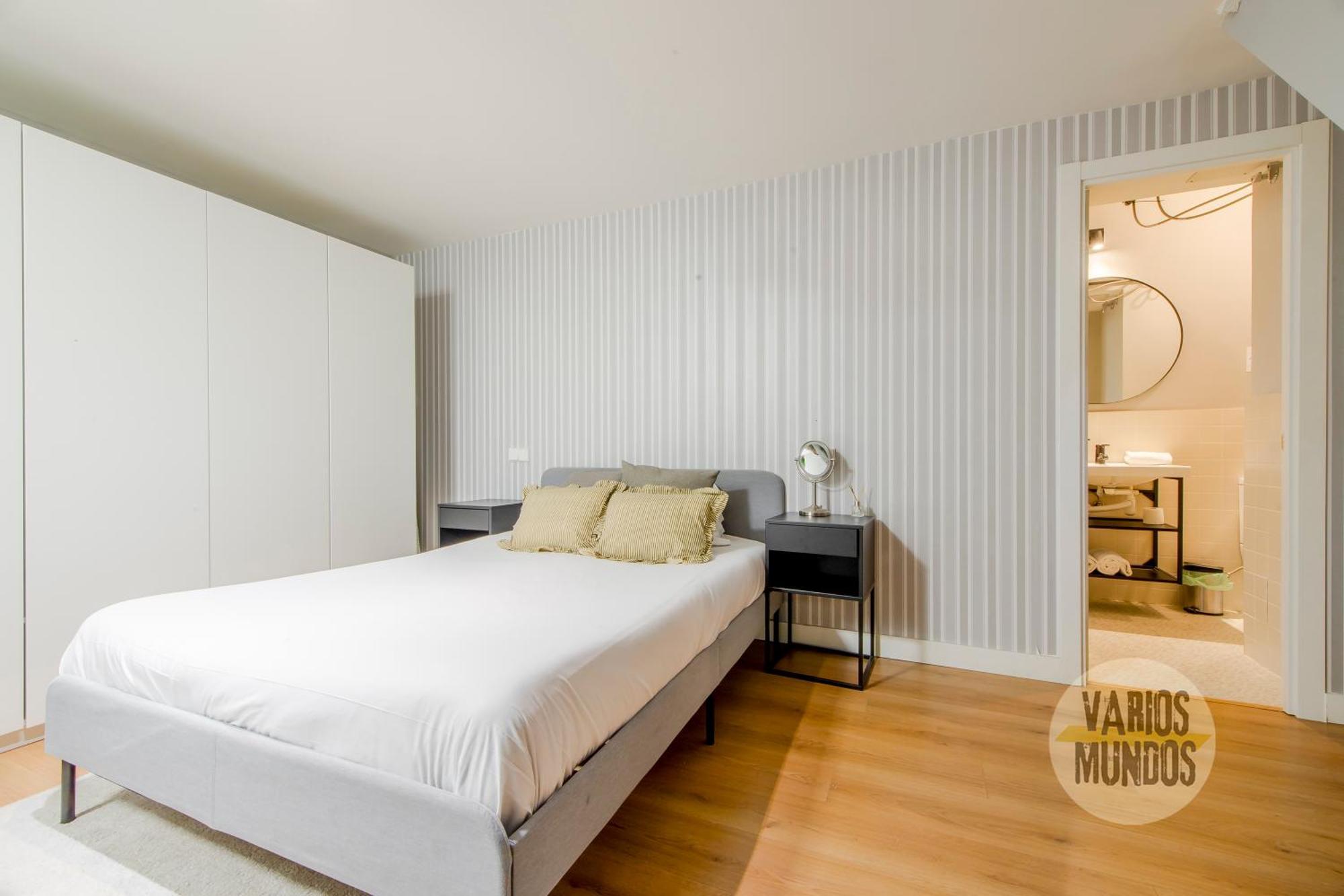 Modern Apt & Cool Interior Design A 20 Metros Del Retiro E1 มาดริด ภายนอก รูปภาพ