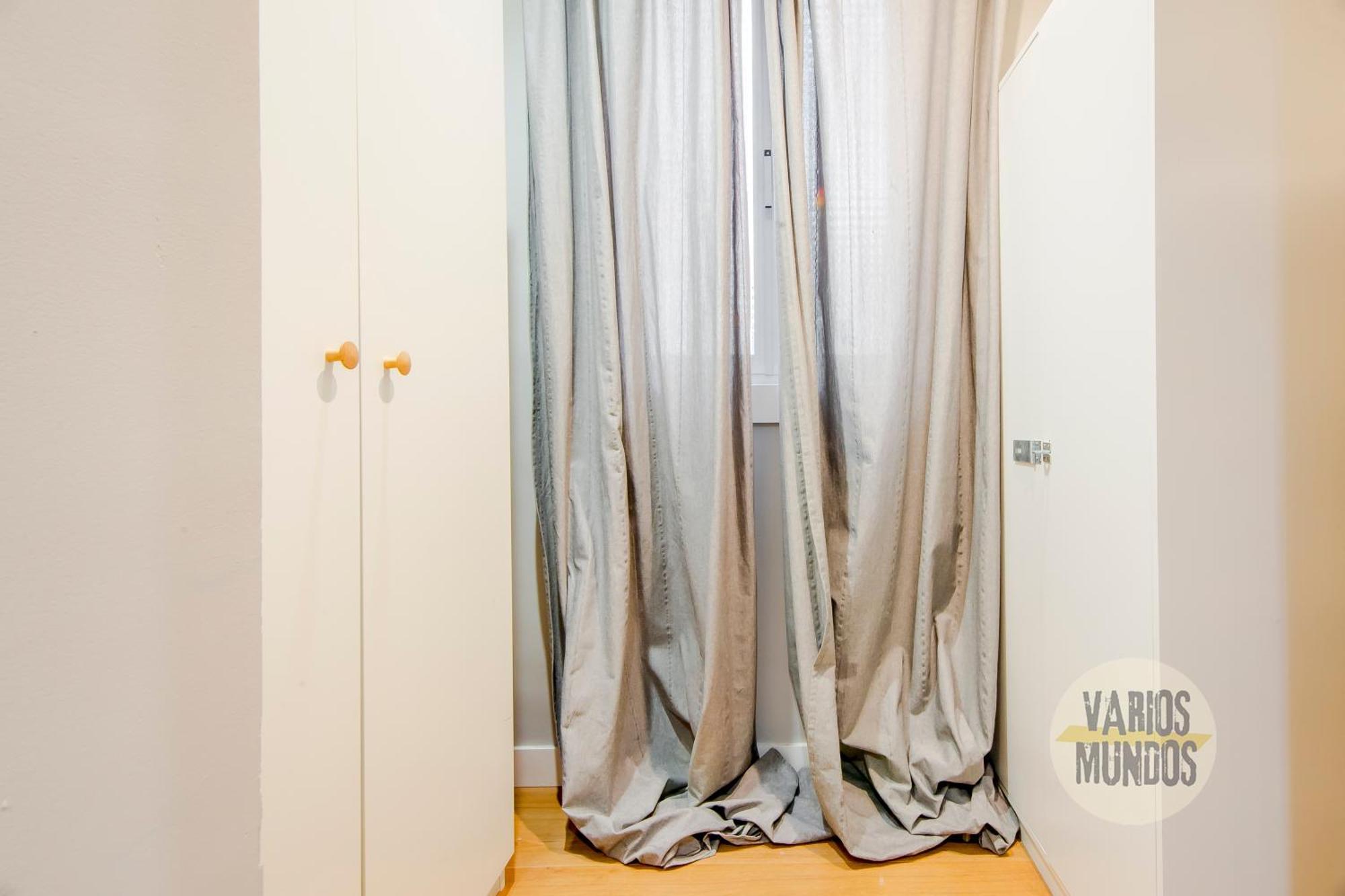 Modern Apt & Cool Interior Design A 20 Metros Del Retiro E1 มาดริด ภายนอก รูปภาพ